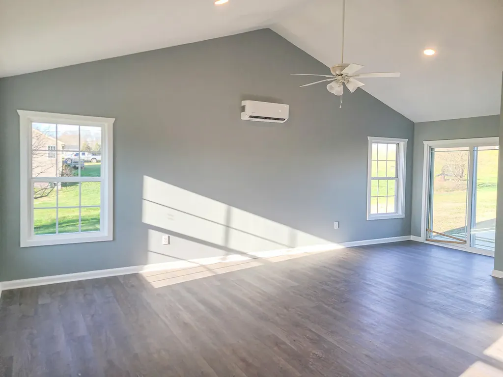 67 Millard Tilley Road Science Hill KY 42553