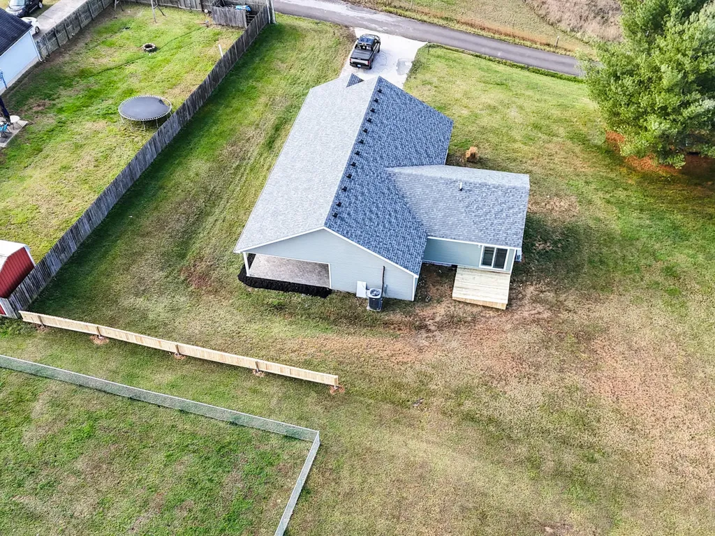 67 Millard Tilley Road Science Hill KY 42553