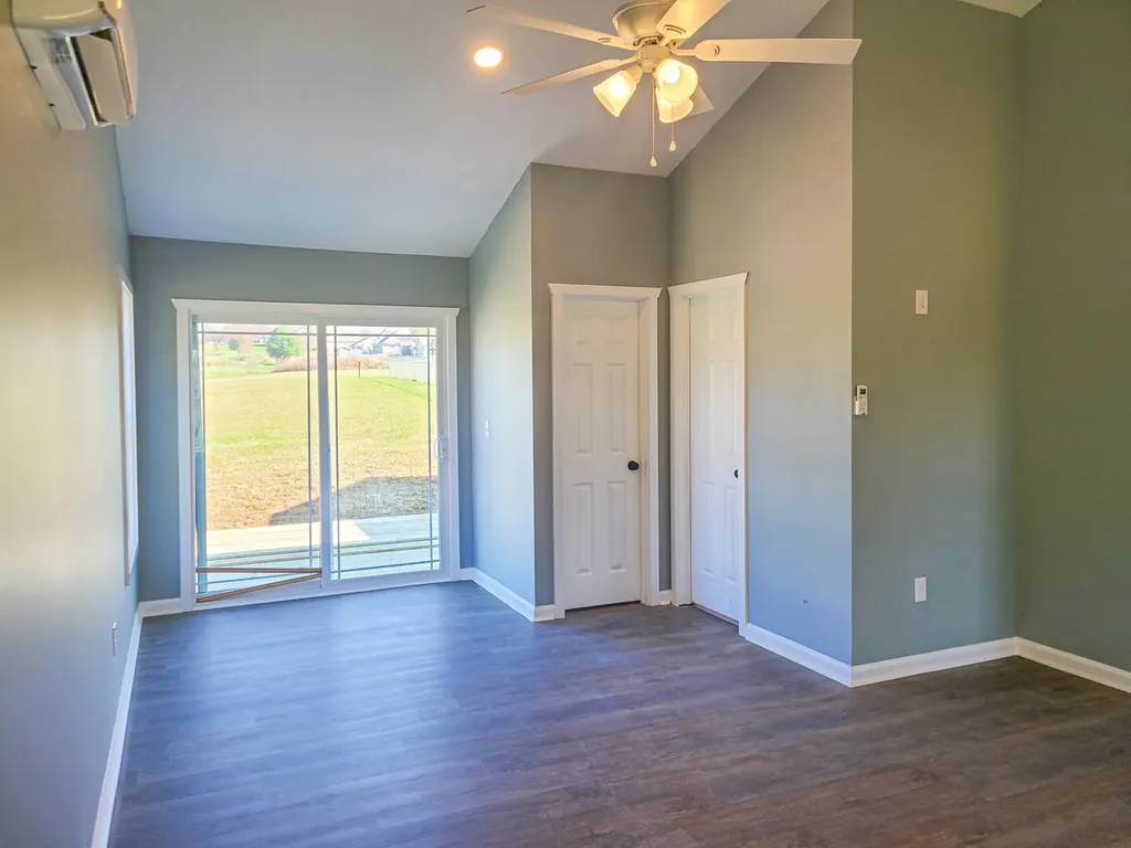 67 Millard Tilley Road Science Hill KY 42553