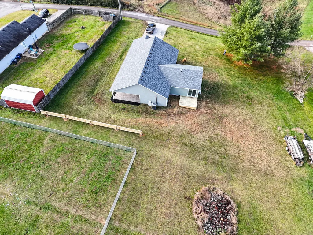 67 Millard Tilley Road Science Hill KY 42553