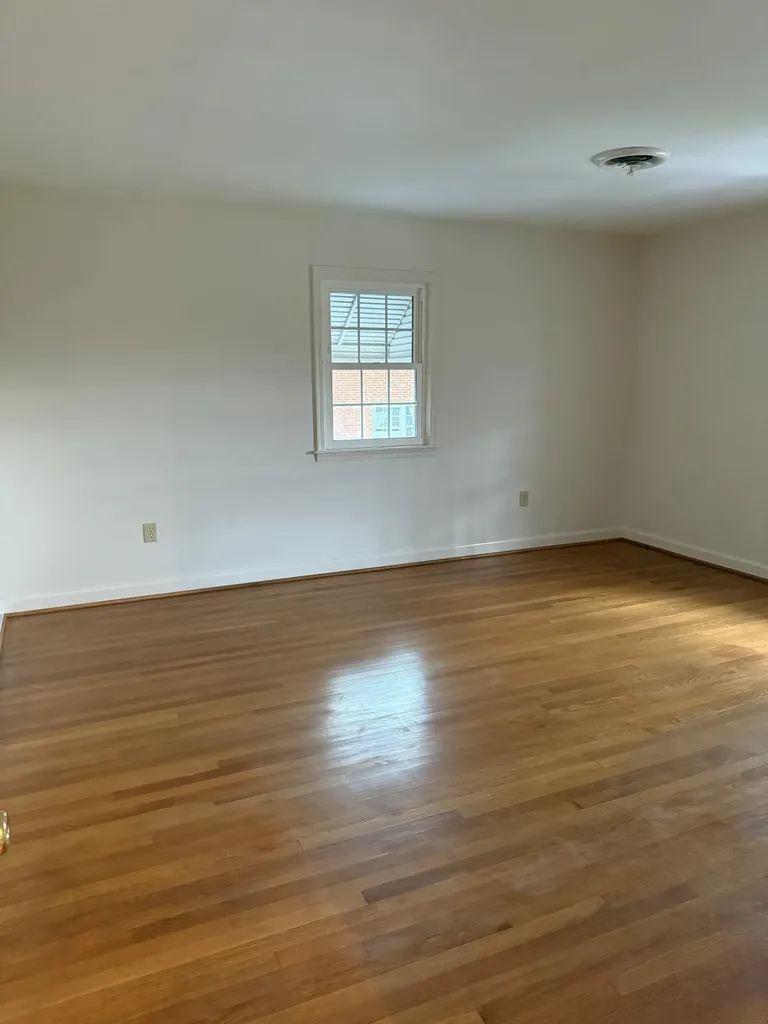 155 Woodland Drive Somerset KY 42501