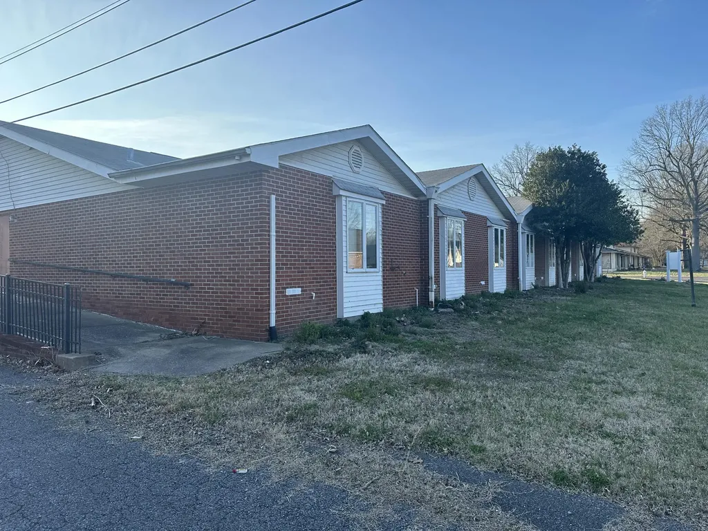 3100 Clay Street Paducah KY 42001