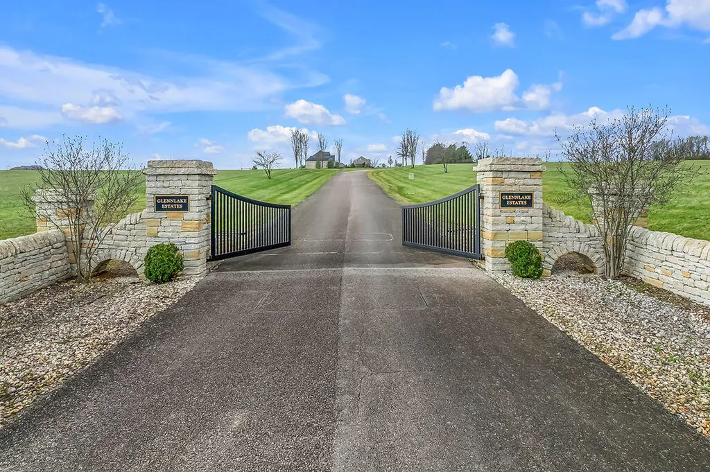4575 Wilson Lake Lane Lexington KY 40516