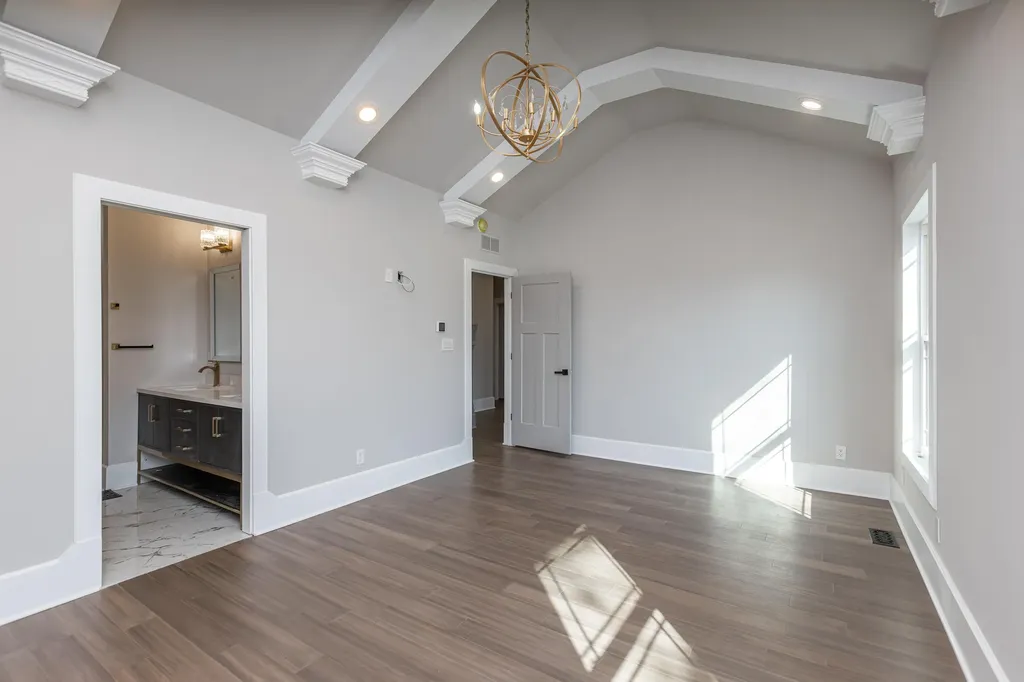2528 Leland Lane Lexington KY 40503