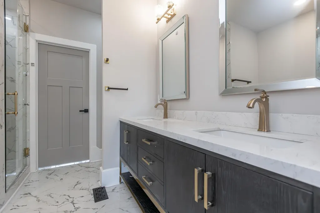 2528 Leland Lane Lexington KY 40503