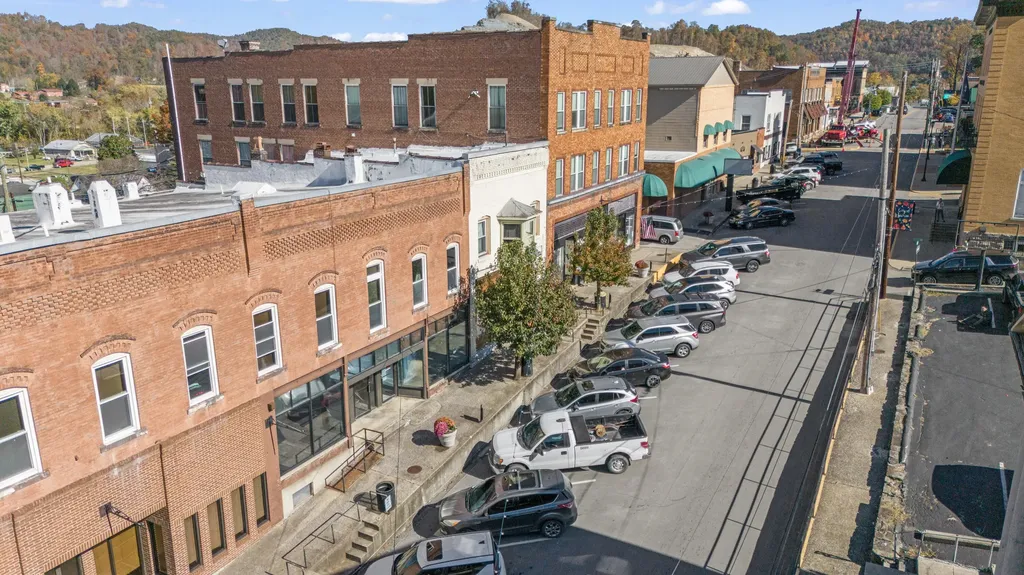 1116 Main Street Jackson KY 41339