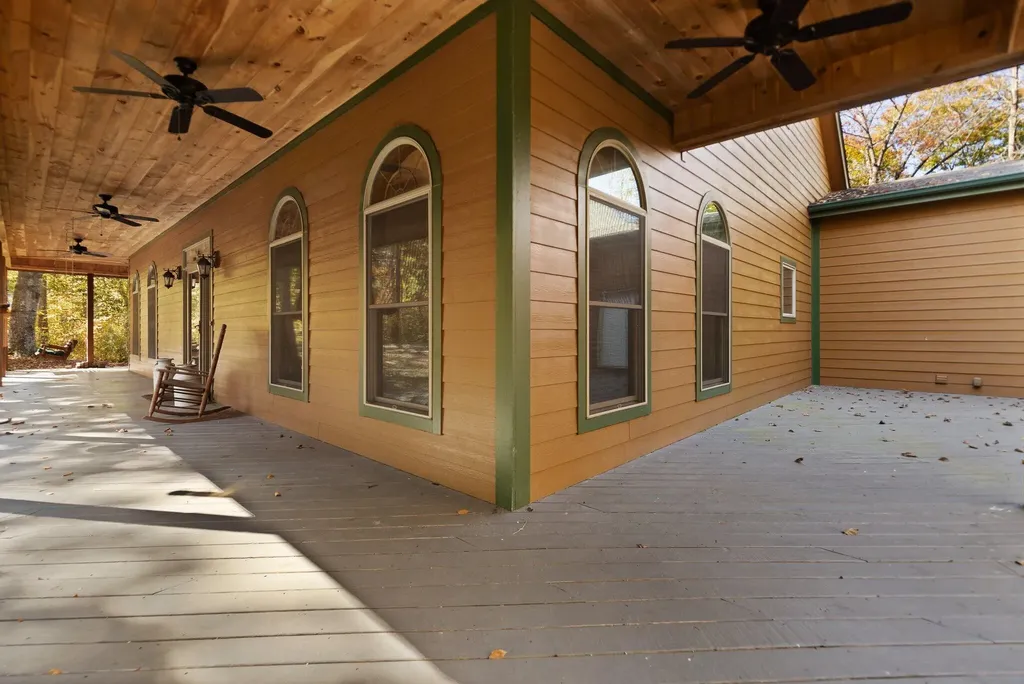 270 Wondering Woods Drive Somerset KY 42503