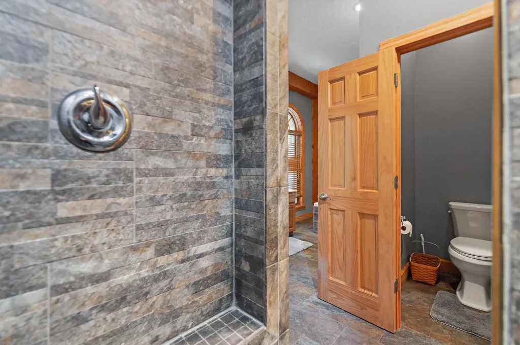270 Wondering Woods Drive Somerset KY 42503