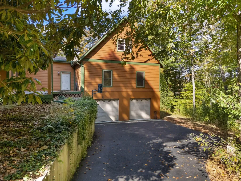 270 Wondering Woods Drive Somerset KY 42503