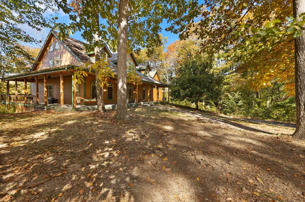 270 Wondering Woods Drive Somerset KY 42503