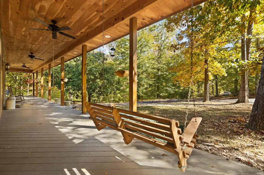 270 Wondering Woods Drive Somerset KY 42503
