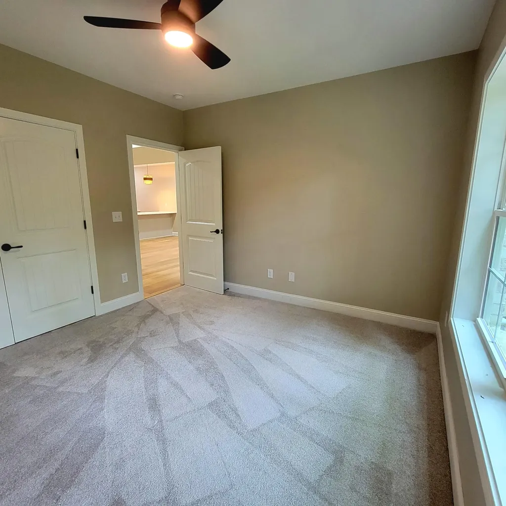230 Sugartree Lane Versailles KY 40383