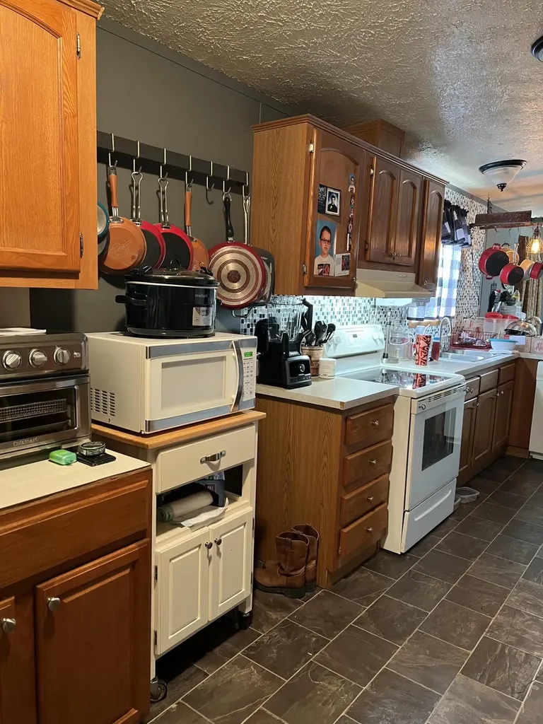 44 Lawrence Lane Flemingsburg KY 41041