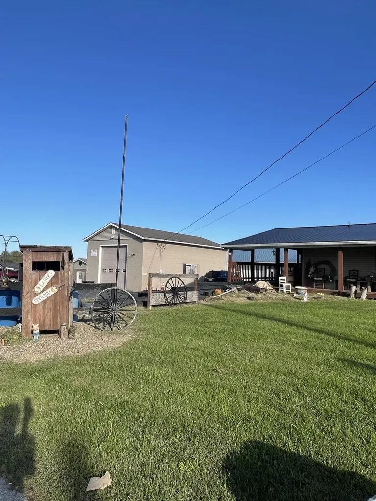 44 Lawrence Lane Flemingsburg KY 41041