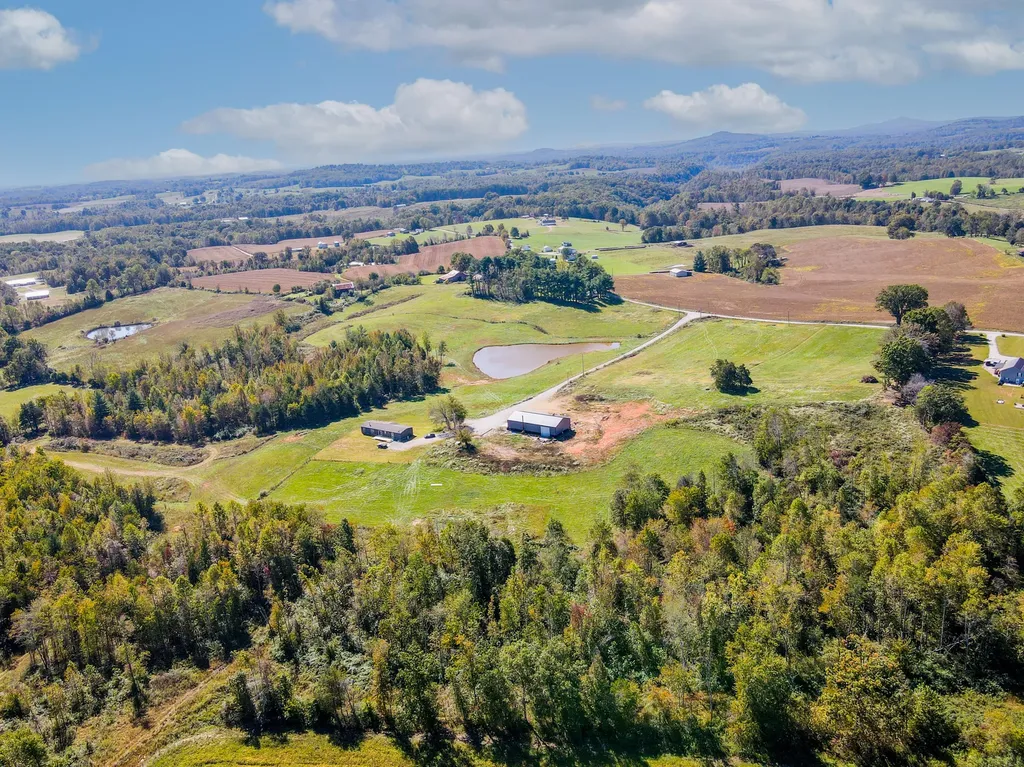 5960 Puncheon Creek Road Eubank KY 42567