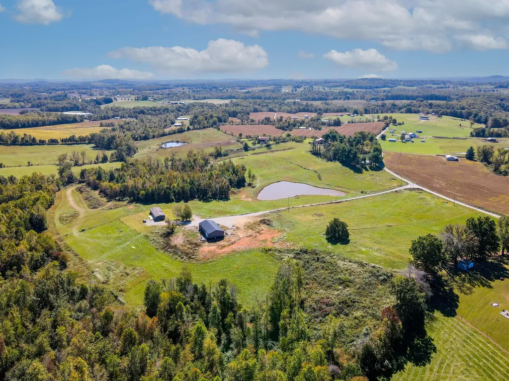 5960 Puncheon Creek Road Eubank KY 42567