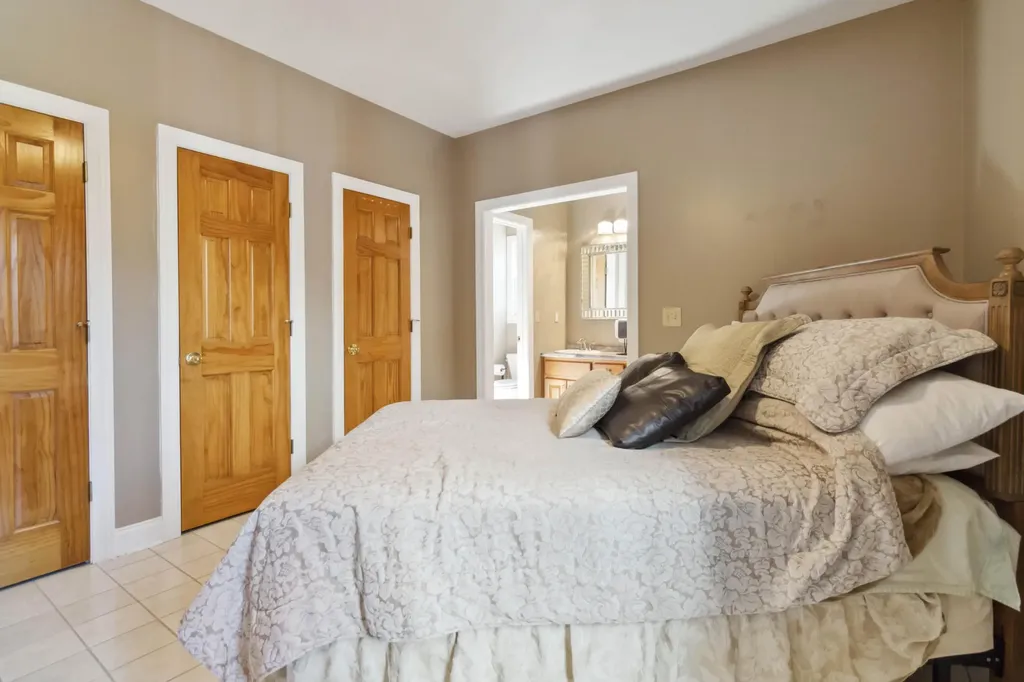 48 Tori Pine Lane Corbin KY 40701