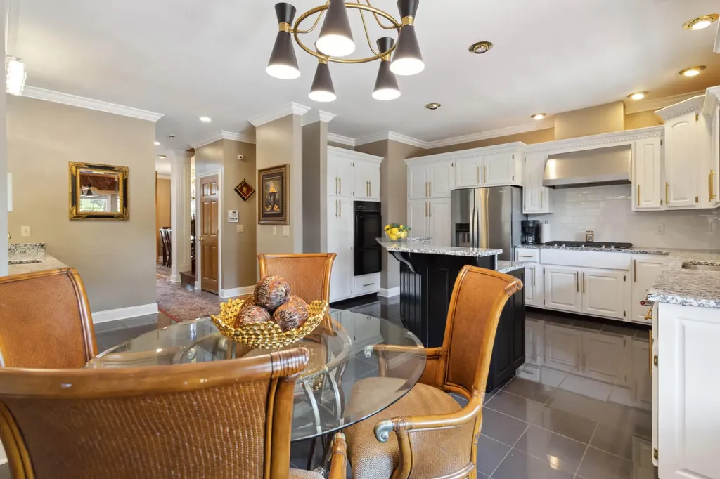 48 Tori Pine Lane Corbin KY 40701