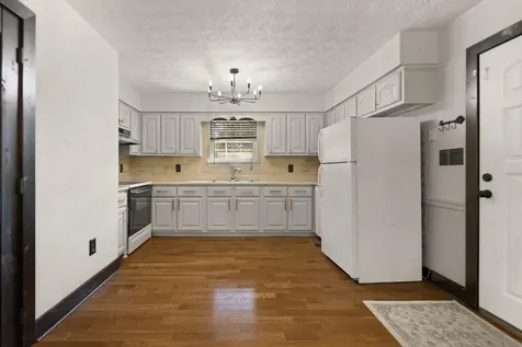 15 Reece Boulevard Pineville KY 40977