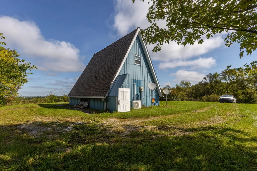 1013 Old Mitchellsburg Road Parksville KY 40464