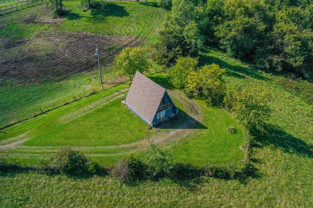 1013 Old Mitchellsburg Road Parksville KY 40464