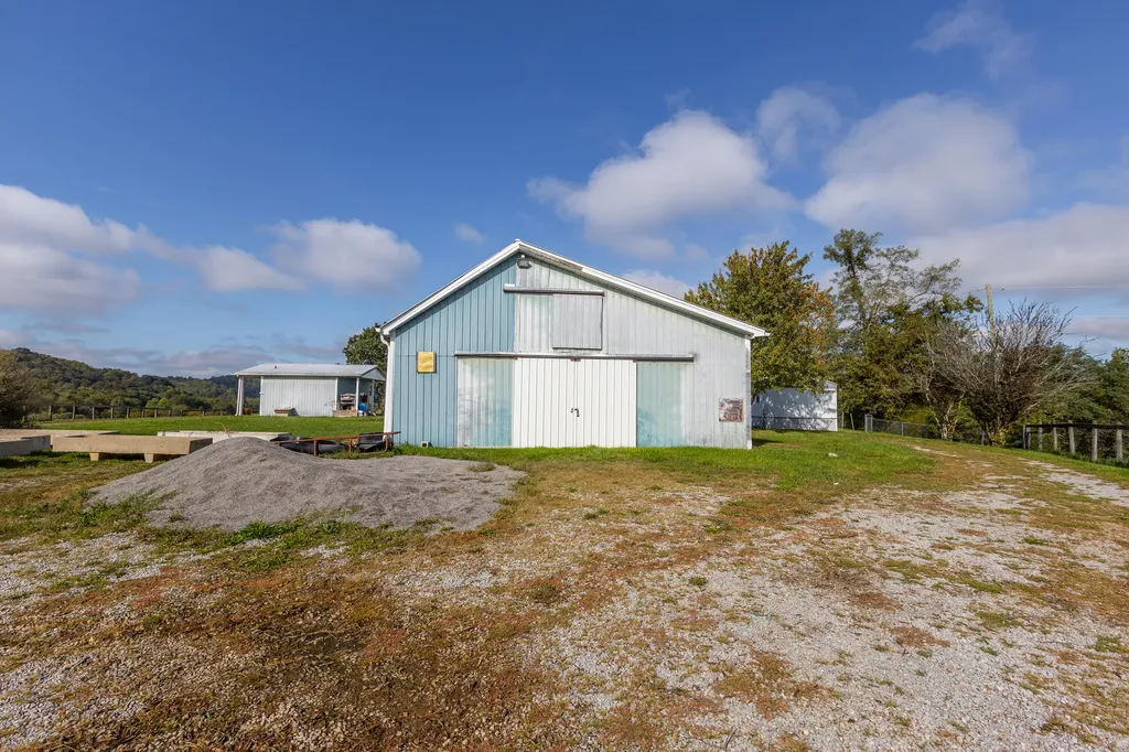 1013 Old Mitchellsburg Road Parksville KY 40464