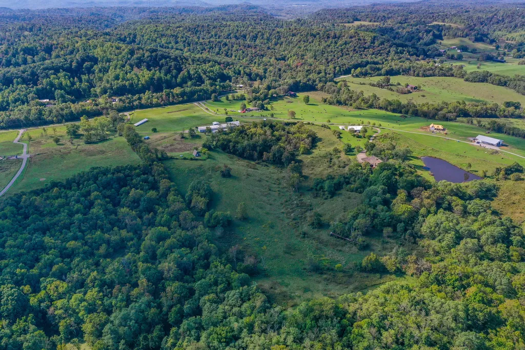 1013 Old Mitchellsburg Road Parksville KY 40464