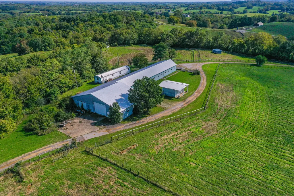 1013 Old Mitchellsburg Road Parksville KY 40464