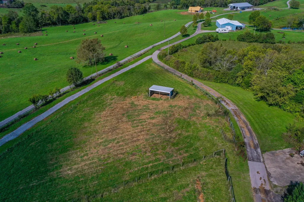 1013 Old Mitchellsburg Road Parksville KY 40464