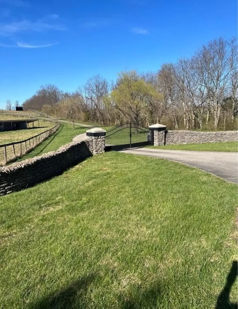 1013 Old Mitchellsburg Road Parksville KY 40464