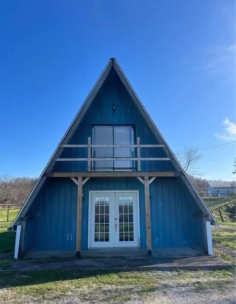 1013 Old Mitchellsburg Road Parksville KY 40464