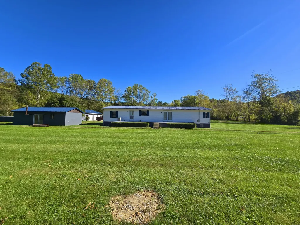163 Eulett Lane Vanceburg KY 41179