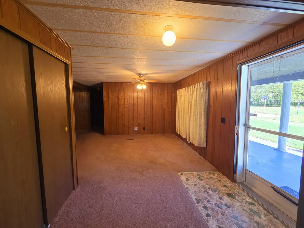 163 Eulett Lane Vanceburg KY 41179