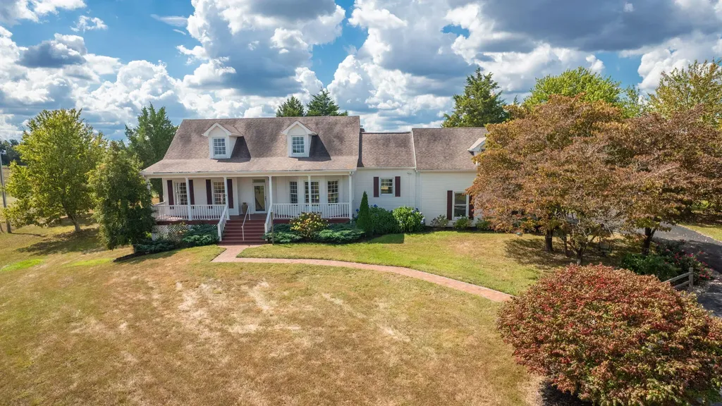 8585 Rineyville Road Rineyville KY 40162