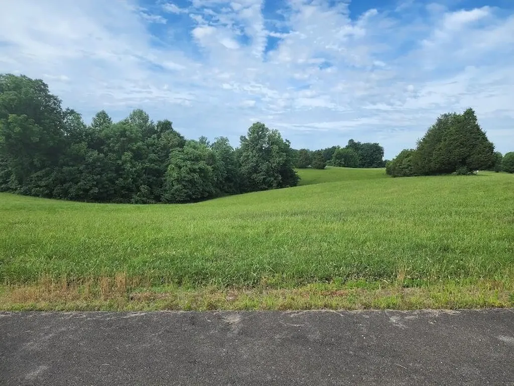 Lot 18 Acadia Drive Russell Springs KY 42642