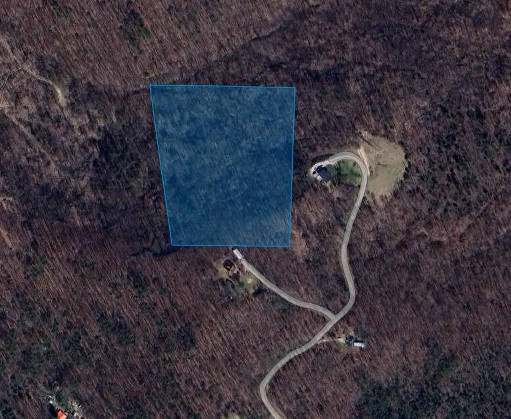 0 Broken Twig Lane Burnside KY 42519