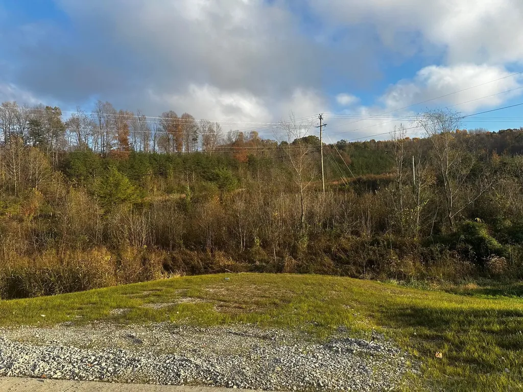 9999 Cumberland Falls Highway Corbin KY 40701