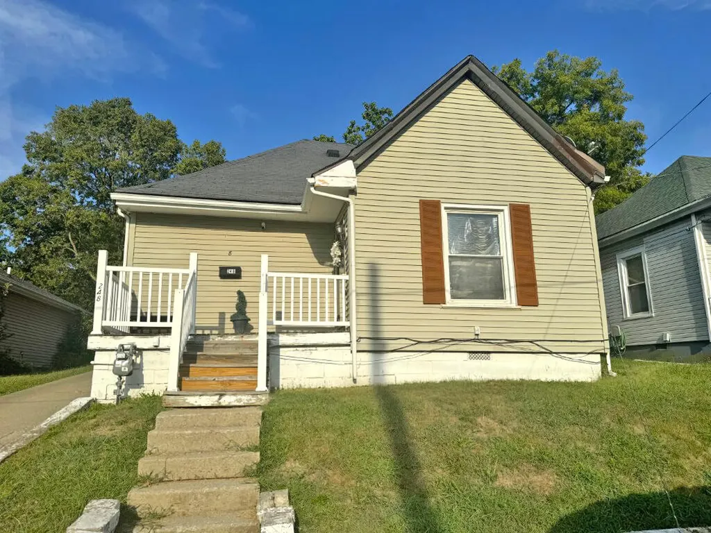 248 Parrish Avenue Paris KY 40361