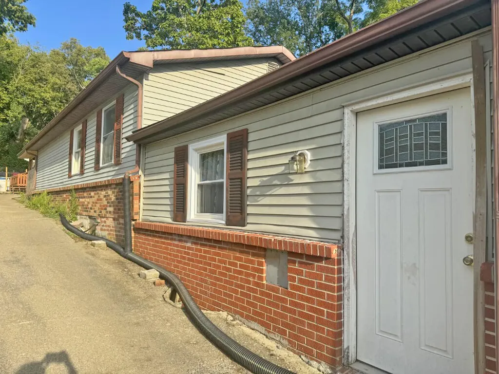 248 Parrish Avenue Paris KY 40361