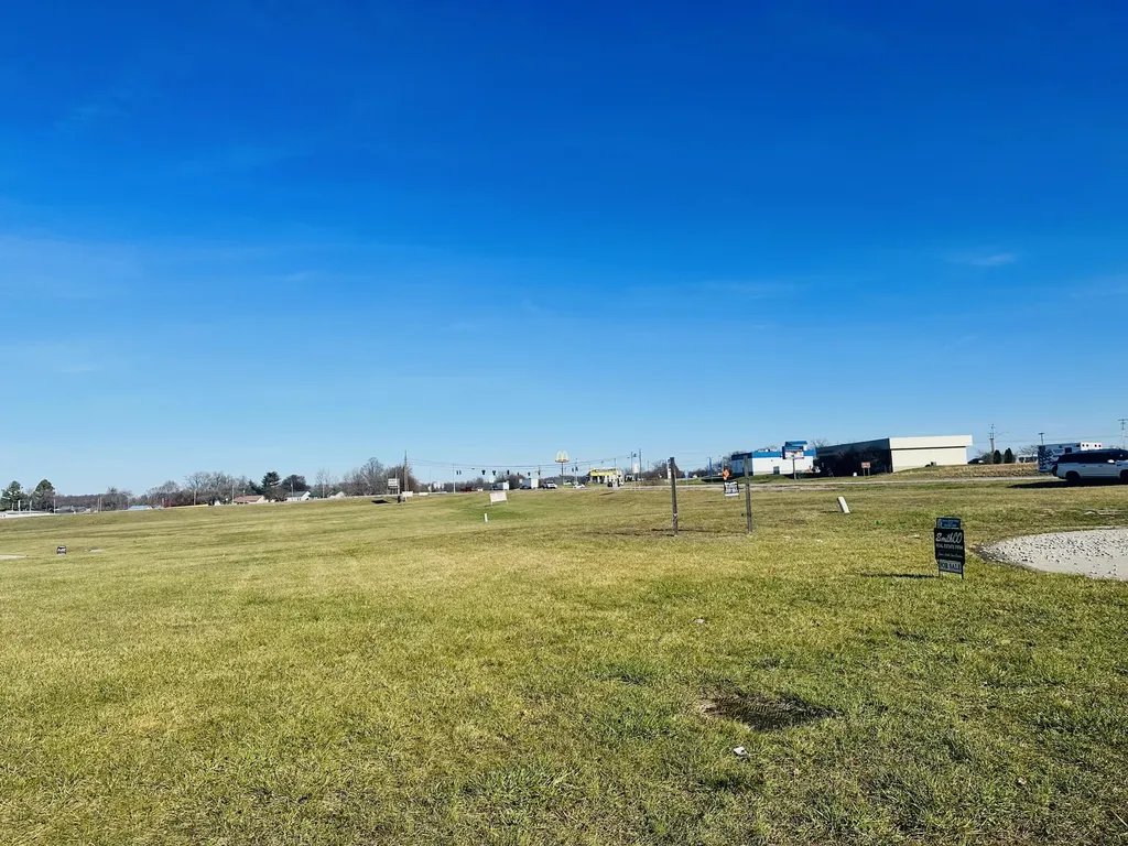 13 Eagle Lake Drive Lawrenceburg KY 40342