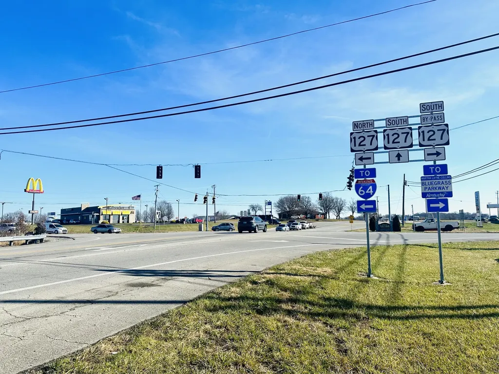 13 Eagle Lake Drive Lawrenceburg KY 40342
