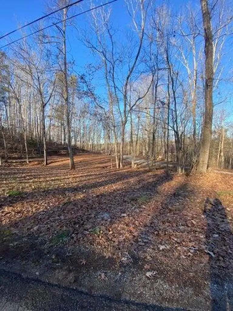 510 Lakeview Avenue Burnside KY 41519