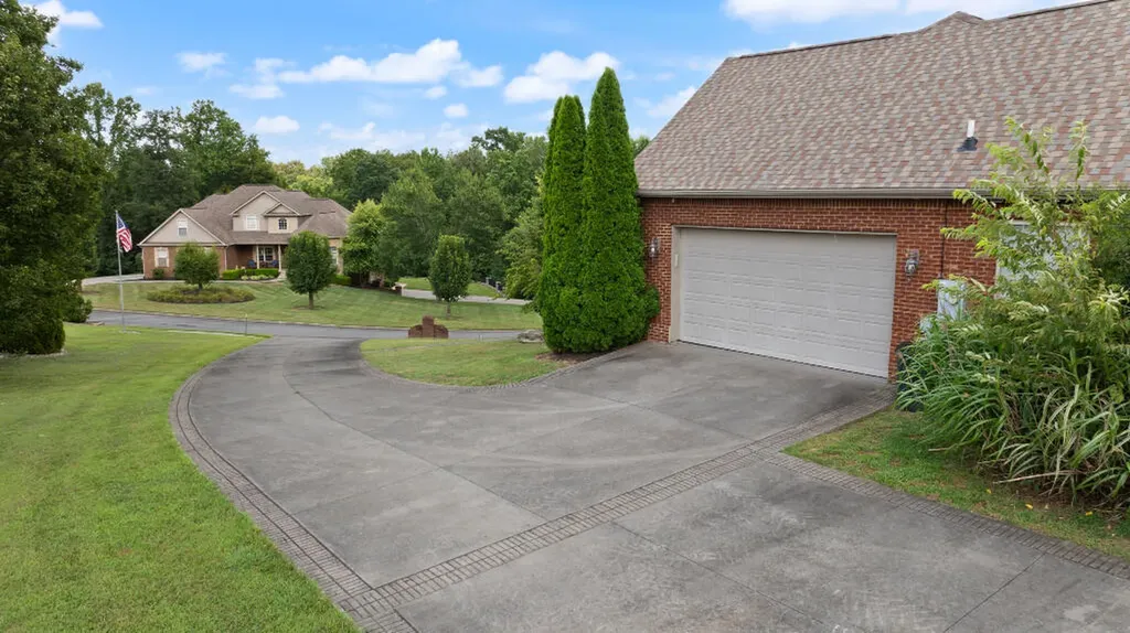 205 Kolsons Landing Drive Somerset KY 42503