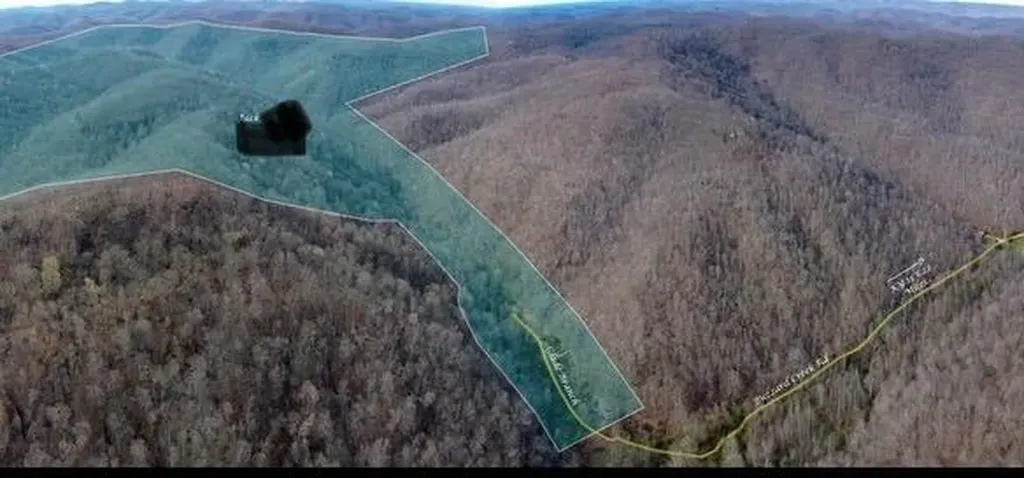 9999 Glade Branch Manchester KY 40962