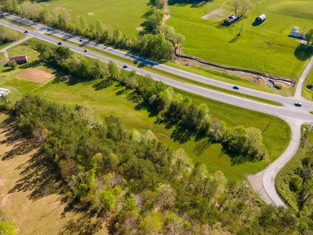 999 E 25 Highway Gray KY 40734