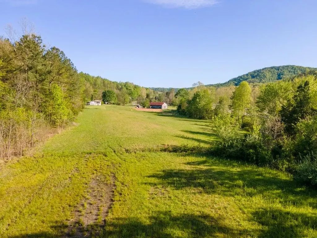 999 E 25 Highway Gray KY 40734