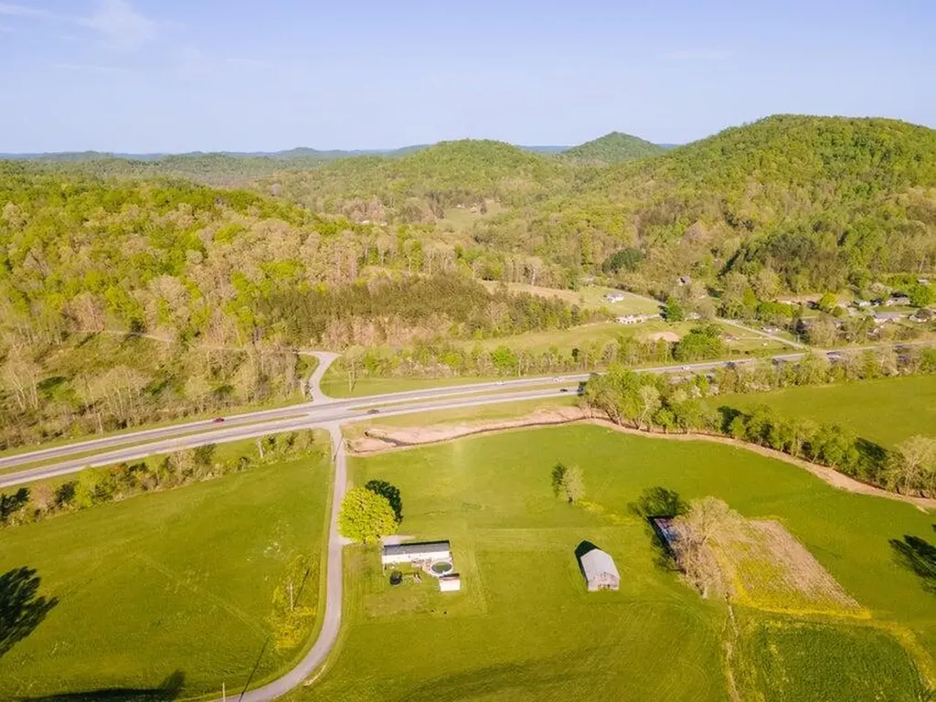 999 E 25 Highway Gray KY 40734