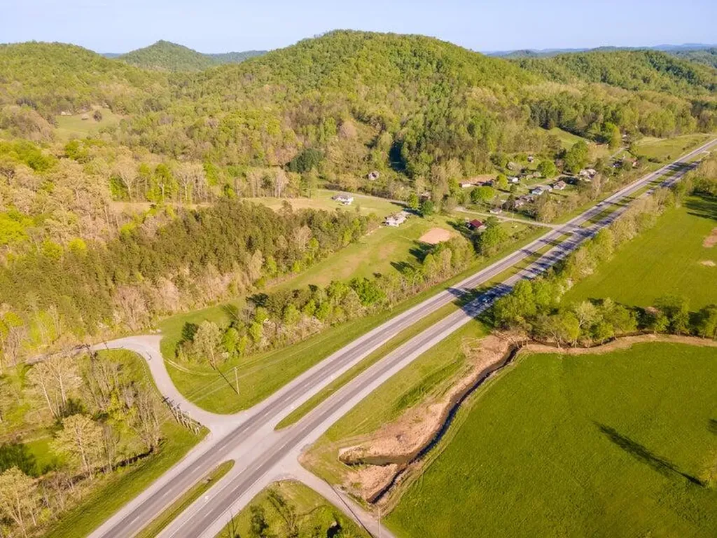 999 E 25 Highway Gray KY 40734