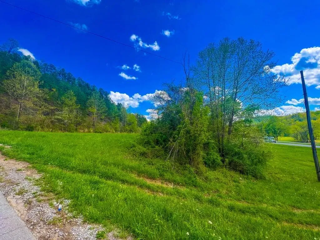 999 E 25 Highway Gray KY 40734