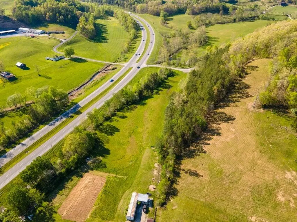 999 E 25 Highway Gray KY 40734